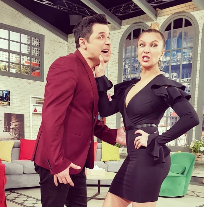 E oficial! Adela Popescu revine la Vorbește Lumea. De când poate fi văzută prezentatoarea la Pro TV