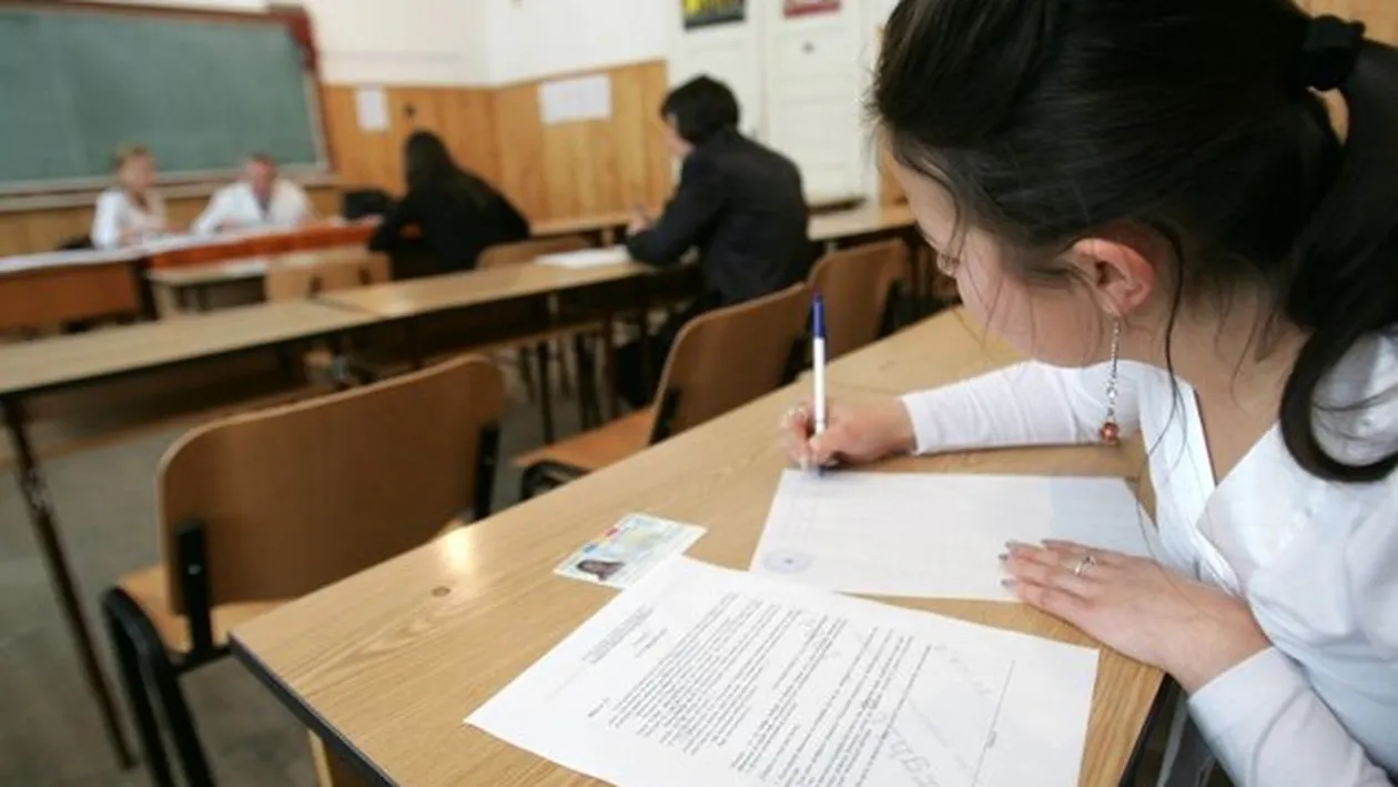 Unii plang, altii se bucura! Afla cati au picat BAC-UL in Capitala! Incredibil care este situatia si in restul tarii!
