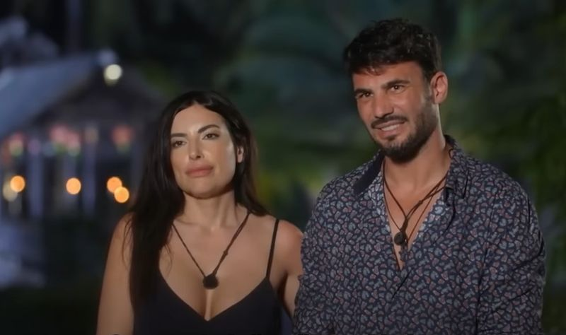 Isabel și Claudiu de la Insula iubirii s-au „tunat”! Ce intervenții estetice și-au făcut cei doi logodnici