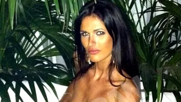 Sanchi s-a cuplat cu imaginea unei firme de lenjerie intima! A inlocuit-o pe Luminita Anghel cu fotomodelul Andreea Amarandi!