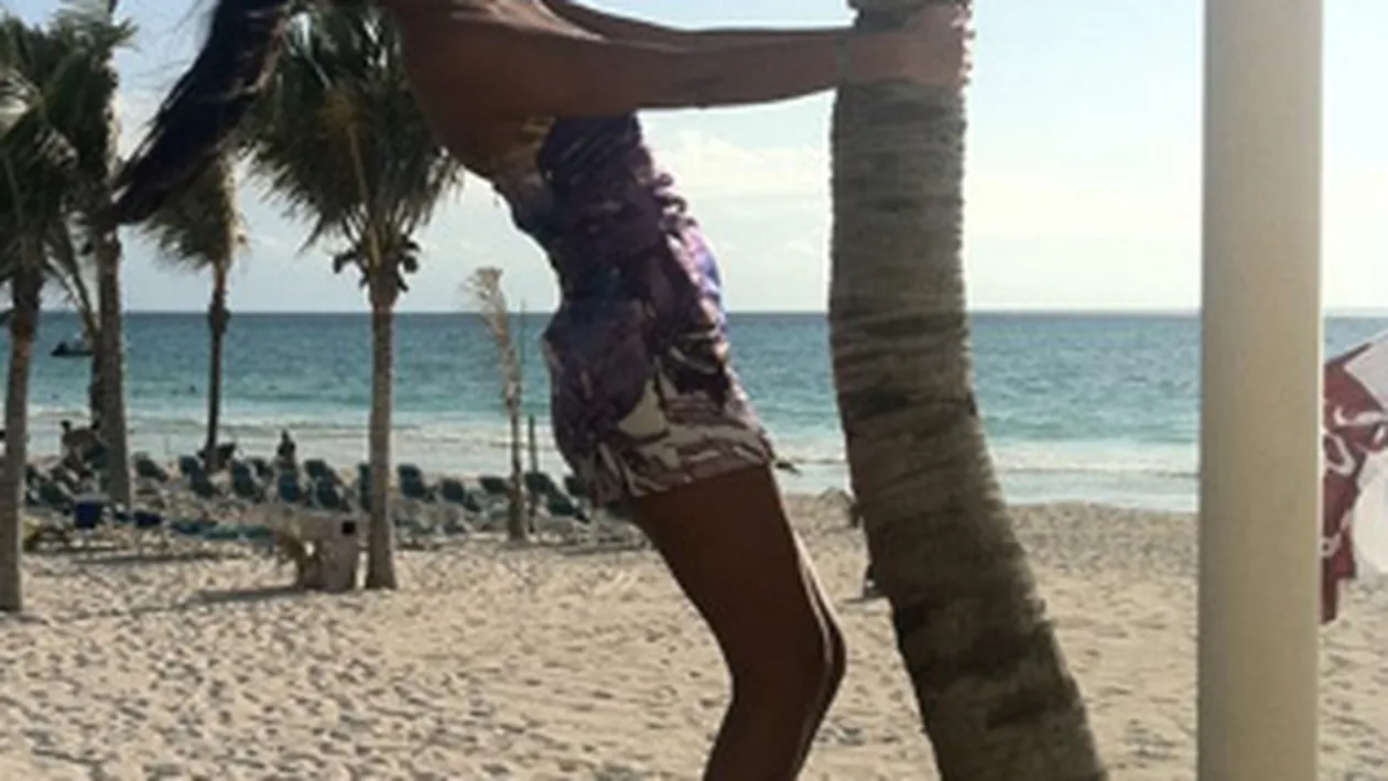 Andreea Tonciu a dansat la bara in Mexic! A petrecut clipe de vis alaturi de Mitea!