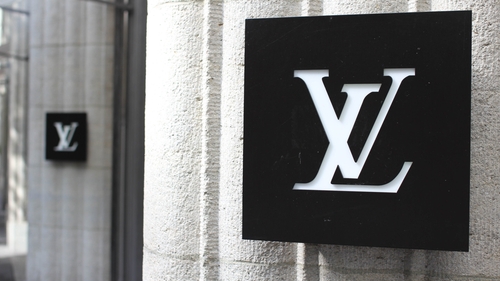Misterul care a cucerit lumea modei: Celebra monogramă Louis Vuitton a împlinit 130 de ani