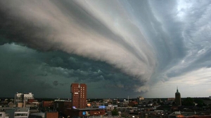 Directorul ANM, vești cumplite pentru români! Mai multe regiuni din țară vor fi lovite de furtuni și fenomene meteo extreme