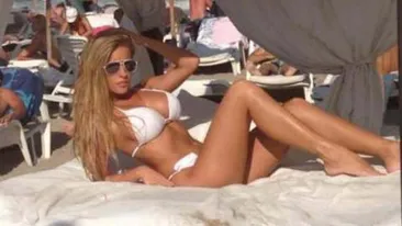 O blonda superba de la noi vrea sa paraseasca Romania! Vrea sa se casatoreasca cu un actor celebru