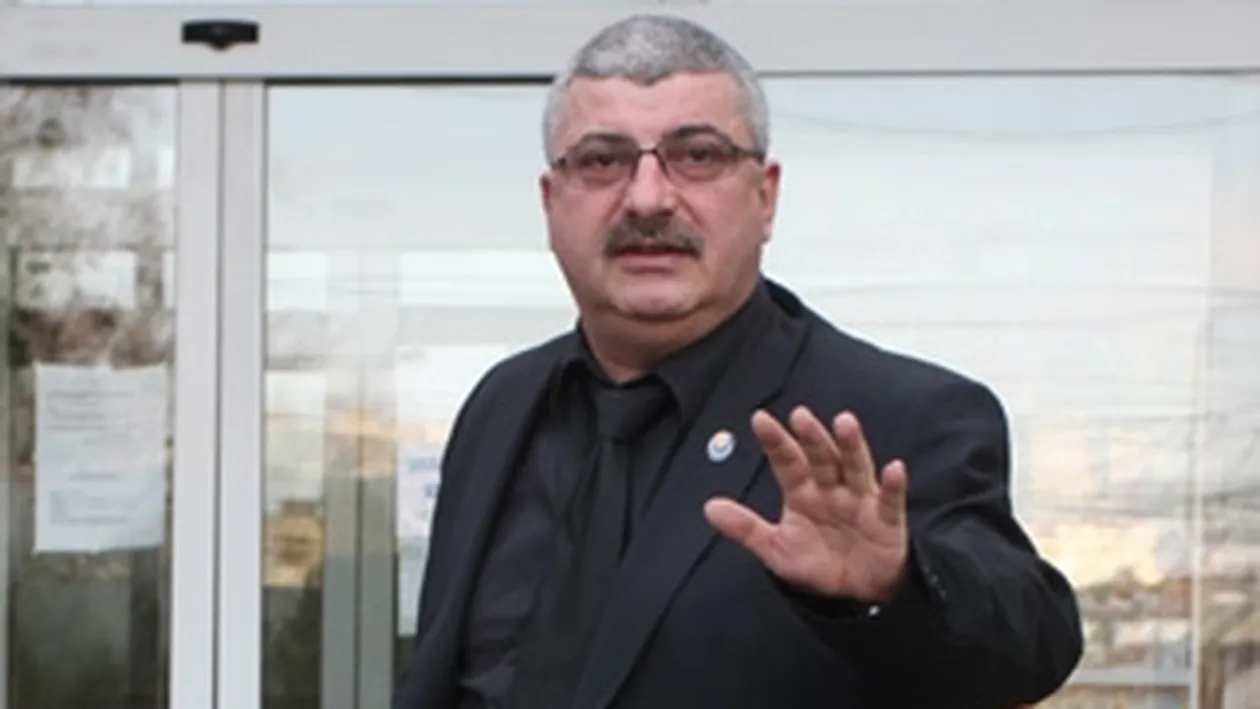 Prigoana este de fier!  Bahmu: De mai bine de doua luni nu si-a mai vazut copiii