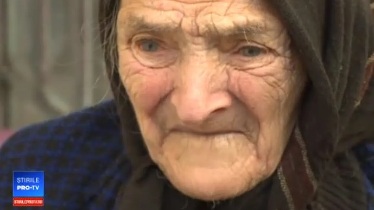 Disperarea unei femei de 92 de ani din Giurgiu! S-a închis în coteț cu porcii când au venit inspectorii veterinari: „De când sunt nu am pomenit aşa ceva!”