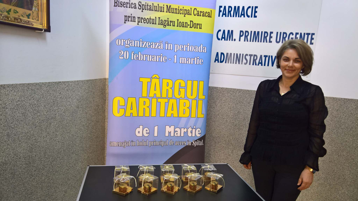 Mărțișoarele au constat în borcănele de dulceață de papaya cu foiță de aur