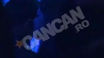 VIDEO Rita Muresan are magnet la barbati tineri! VEZI cum flirteaza in club