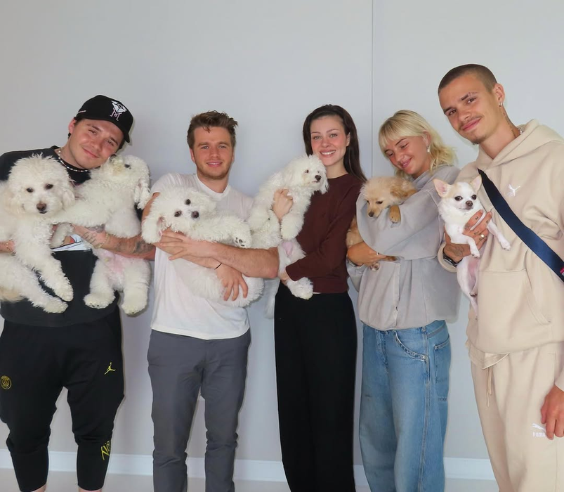 Fosta ”noră” a Victoriei Beckham intervine în scandalul momentului. Detalii neștiute din familia Beckham