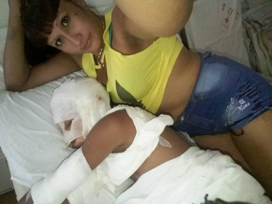 Cele mai șocante postări pe rețelele sociale. Selfie sexy de la înmormântarea nepotului de patru ani și alte ipostaze revoltătoare