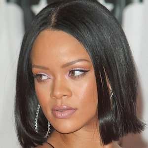 Rihanna este în doliu. A fost împuşcat mortal! “Niciodată nu credeam că…”