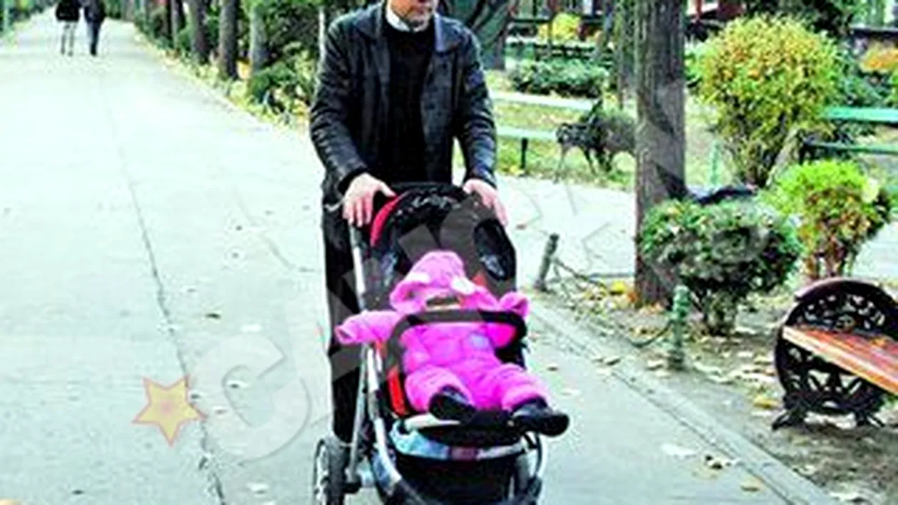 Fostul sot al sopranei Amelia Antoniu, nedezlipit de fiica sa: Fetita este viata mea