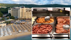 Ce a primit la cină o turistă din România, care s-a cazat într-un hotel de 5 stele din Bulgaria: "Am avut micul dejun și cina incluse"