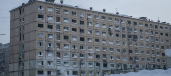 Cel mai deprimant oraș din lume. Nu există drumuri care să-l lege de restul țării și soarele nu răsare timp de 45 de zile