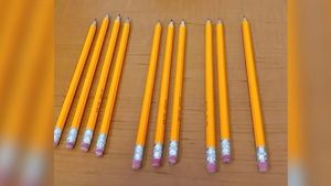 TEST IQ | Mută un singur creion pentru a inversa ordinea 4,3,2,1 în 1,2,3,4! Geniile o fac în 10 secunde