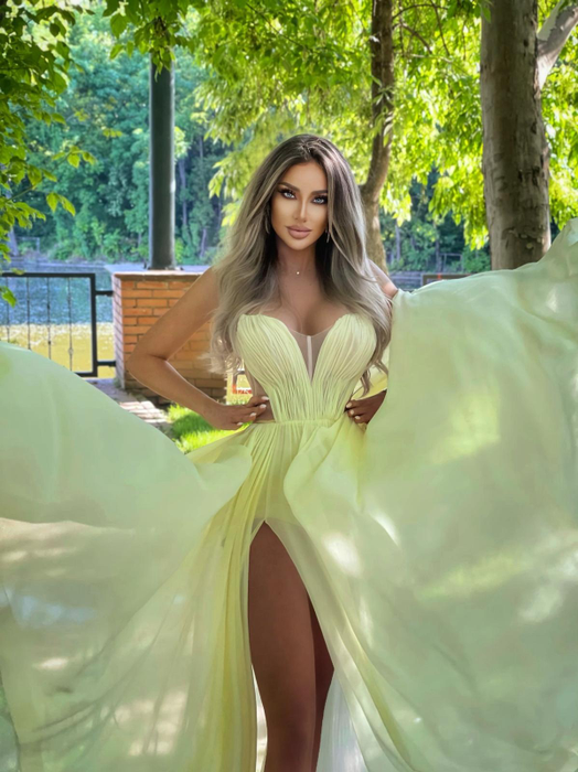 Diva susține că a învățat din experiențele anterioare / (Sursă: Facebook)