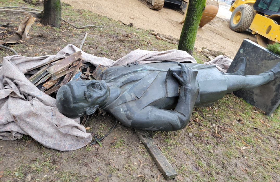 Statuia lui Iuliu Maniu, din Cluj a fost vandalizată. Cetățenii au avut parte de un șoc