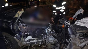 Grav accident de circulație în Neamț. Doi morți, după ce o mașină s-a lovit de un cap de pod