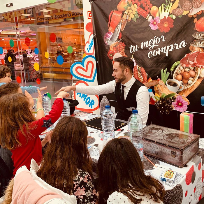 Surpriză! Cine este Ivan, tânărul care a înmulțit vinul la Românii au Talent de la Pro TV