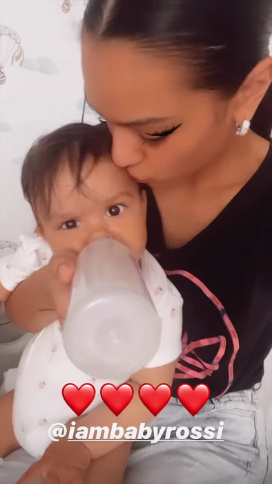 Karmen a primit o veste neașteptată de la medicii care au tratat-o pe fiica ei în spital! Mărturisirile emoționante făcute de artistă