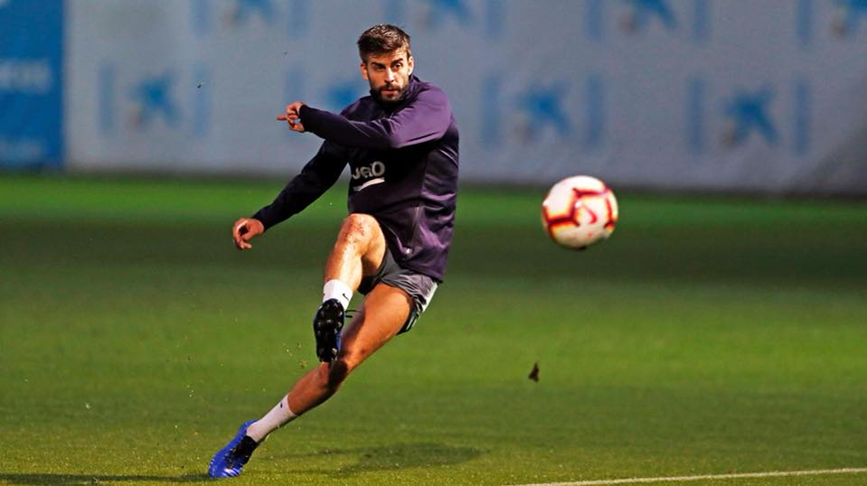 Gerard Pique, amendat cu 48.000 de euro după ce a fost tras pe dreapta de polițiști! Ce a făcut soțul Shakirei