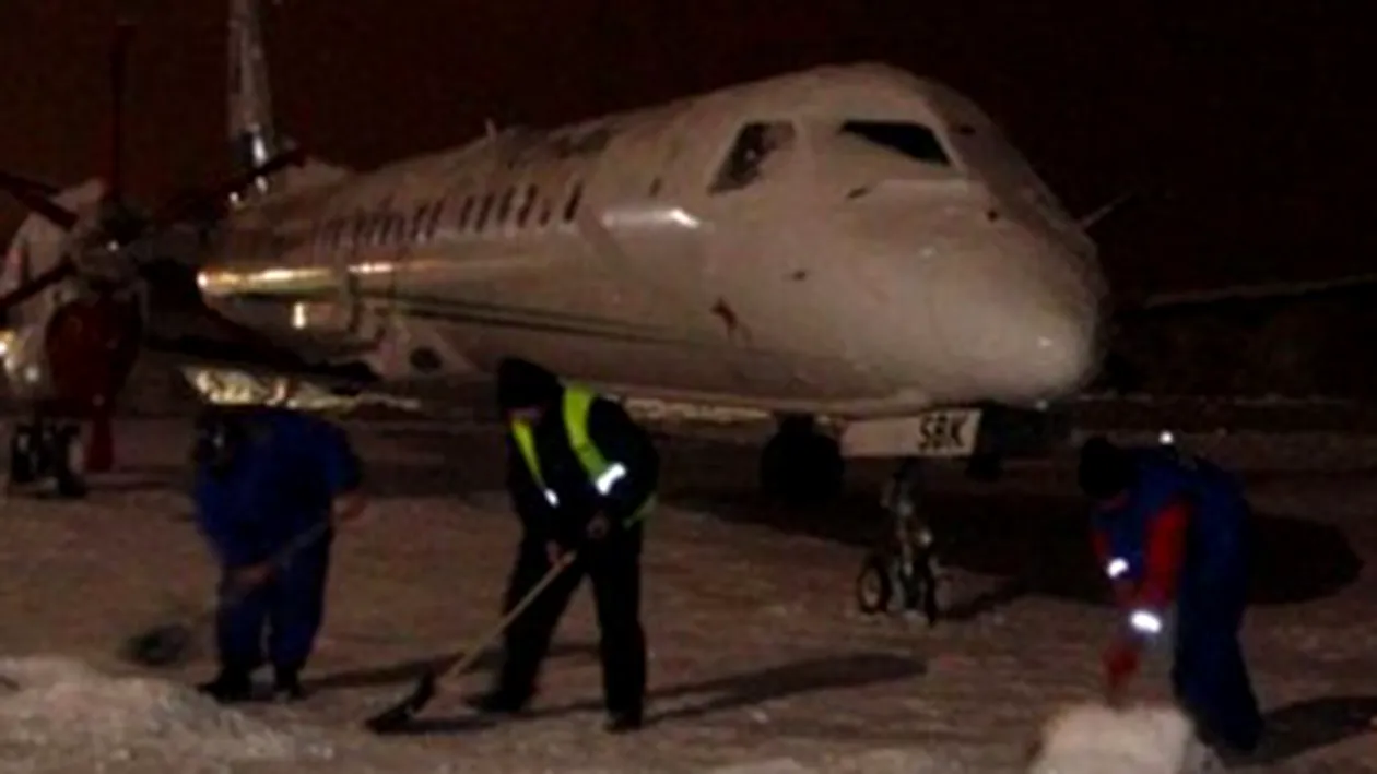 Aeroportul Craiova, unde un avion a iesit de pe pista, a fost inchis!
