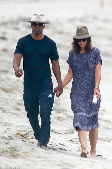 Katie Holmes se iubeşte cu Jamie Foxx! Primele imagini cu cei doi actori împreună