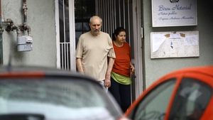 Magda Catone este hotarata sa duca la indeplinire ultima dorinta a sotului ei. Serban Ionescu planuia sa construiasca un paraclis!