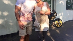Sărbătoare mare în familia Andei Adam! Fratele artistei se însoară astăzi