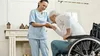 Ce s-a întâmplat după ce o badantă româncă de 51 de ani s-a măritat cu italianul de 90 de ani pe care-l îngrijea. Ce au observat rudele pensionarului