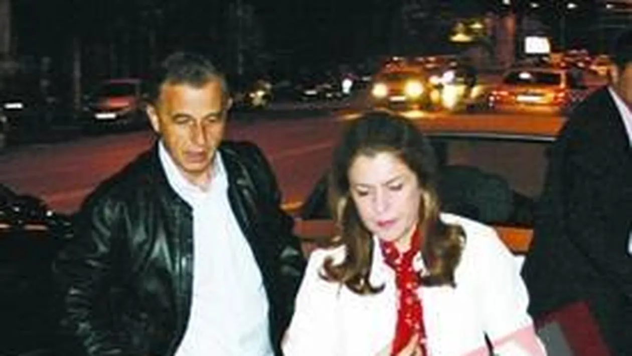 Plictisit de Basescu, Geoana s-a dus la concert