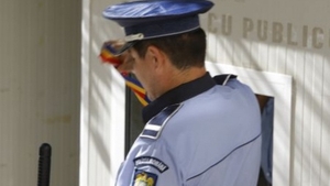Un vasluian s-a ales cu dosar penal după ce a sunat la 112 și a anunțat că vrea să omoare un polițist