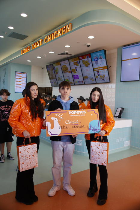 Popeyes România deschide primul restaurant de tip Drive-Thru din țară