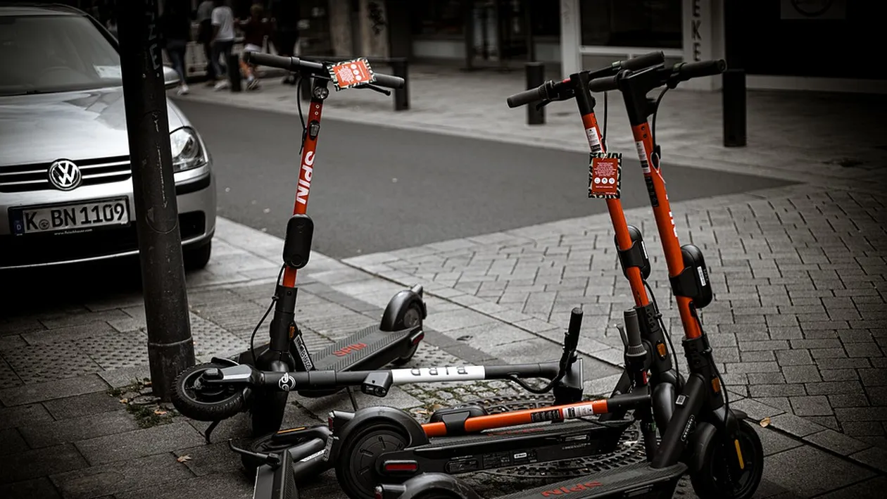 Gata cu trotinetele electrice! Orașul din România care le interzice. „Este o decizie grea, dar necesară”