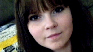 Tragedia unei tinere de 18 ani! De la o răceală a ajuns să nu mai aibă picioare şi să lupte pentru supravieţuire!