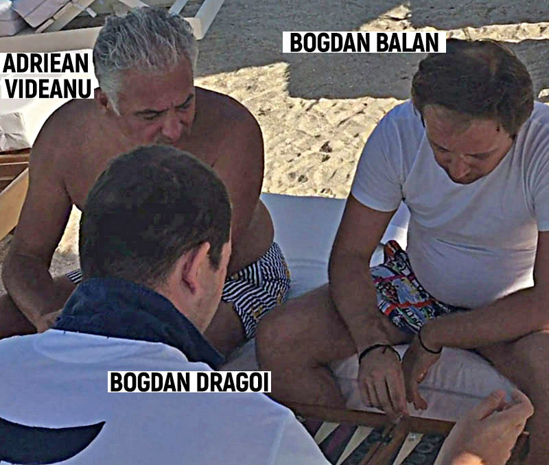 Bogdan Bălan şi Bogdan Drăgoi au încins mai multe partide de table pe plajă