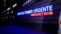 Scandal în plină stradă în Dâmbovița. Două mașini distruse și două victime în spital