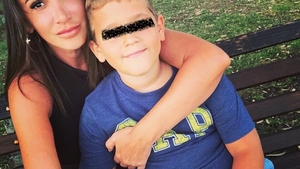 Mara Bănică este în stare de șoc după ce băiatul ei a fost bătut de o profesoară: ”Cum îmi trimit eu mâine copilul la școală?”