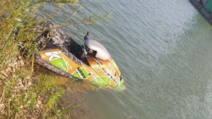 Un tânăr de 29 de ani a murit decapitat de un cablu, în Arad. S-a întâmplat în timp ce se plimba cu skijetul