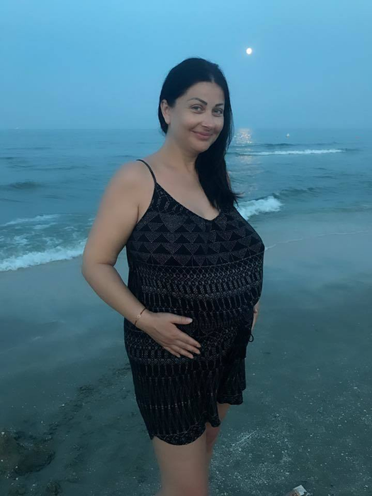 Gabriela Cristea va naşte săptămâna viitoare