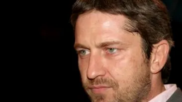 Gerard Butler: Sunt mult mai atent acum cu cine fac sex