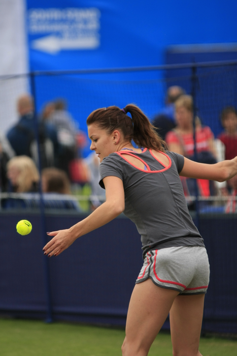 Viitoarea adversară a lui Halep a pozat goală! „E o ruşine! Va trebui să ascundă aceste poze”