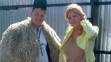 La triunghiul asta amoros nu te asteptai! Simona Sensual, postita de Ghita Ciobanul si de Lucian Becali: Pune-i mana pe miel!