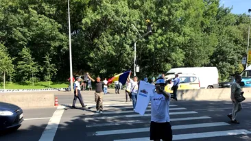 Protest la Fântâna Miorița, din Capitală! Oamenii au blocat Șoseaua București – Ploiești! VIDEO