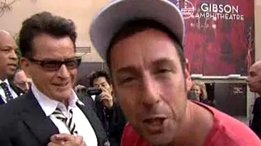 VIDEO Adam Sandler i-a predat stafeta lui Charlie Sheen in Anger Management! Vezi cum s-au salutat cei doi