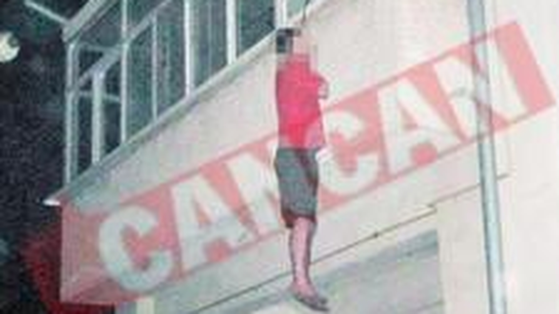 S-a spanzurat de balconul casei