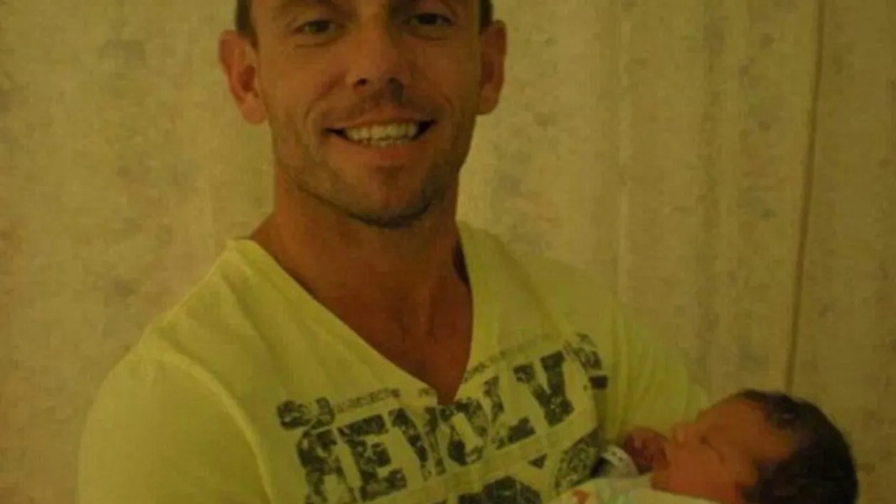 A atacat-o chiar de Sarbatori! Cum arata o fetita de trei ani dupa ce un caine a sarit pe ea