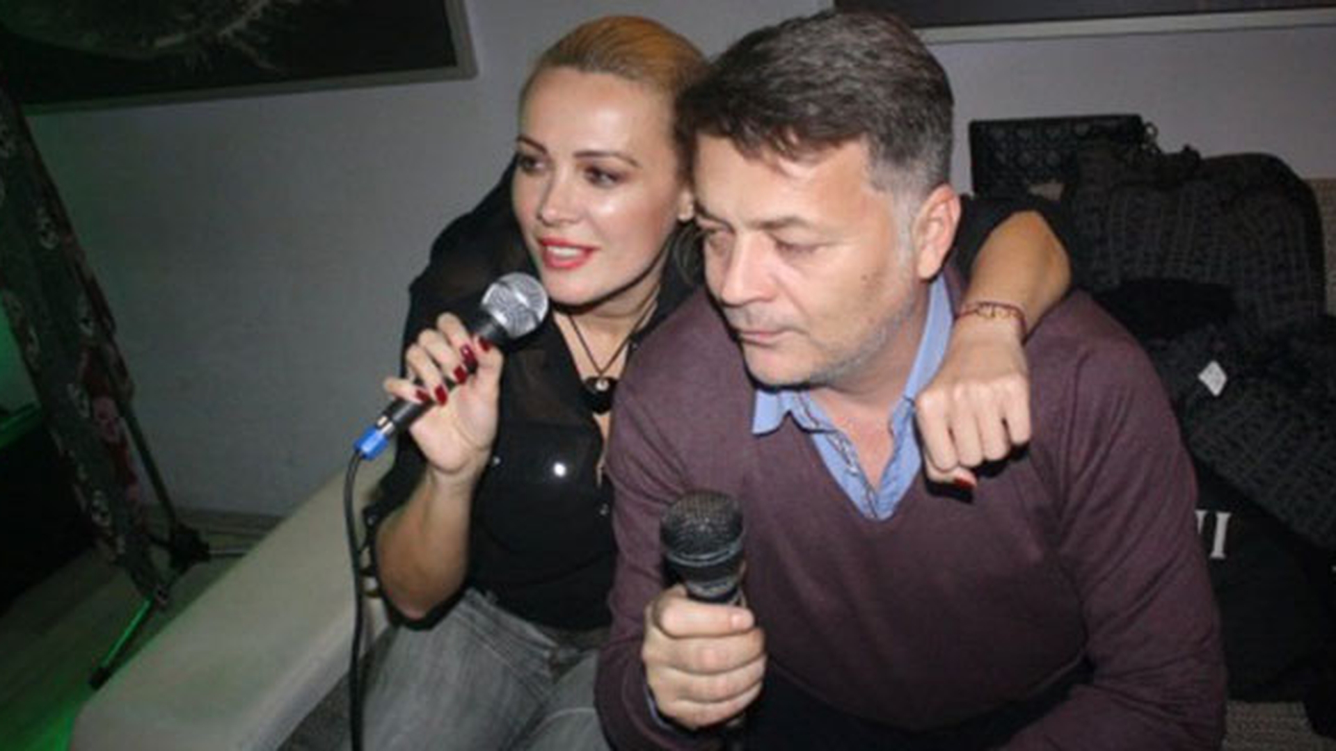 Dana Savuica, reactie DURA dupa ce s-a aflat ca divorteaza de sotul ei! Ce spune despre despartire!