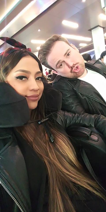 Toată lumea o știe pe Bella Santiago, câştigătoarea X Factor 2018, însă puțini îl cunosc pe soțul ei. Cum arată Nicolas Grig