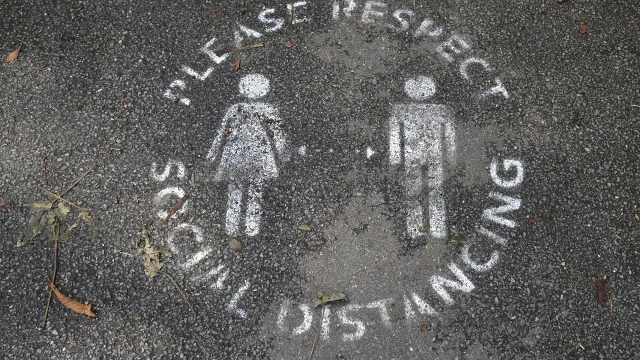 Municipiul Reşiţa rămâne tot în scenariul roşu. Ce măsuri sunt încă în vigoare